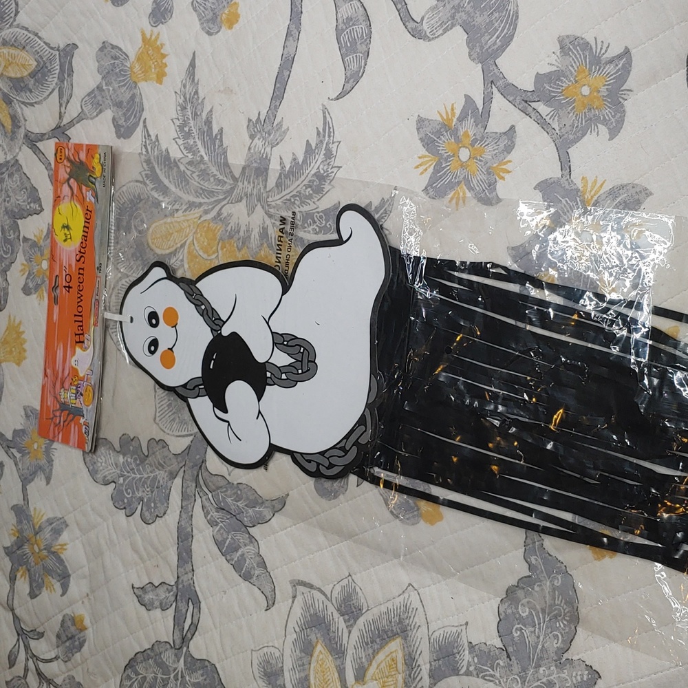 Vintage 40" Ghost Halloween Streamer